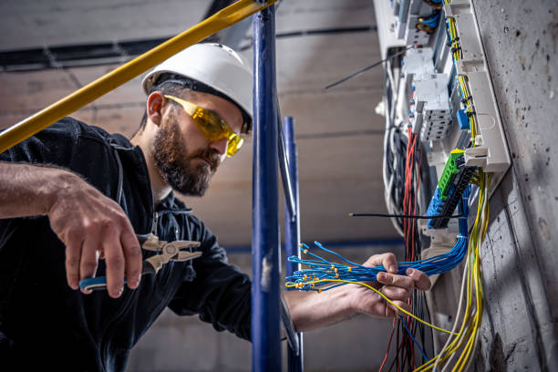 Best Affordable Emergency Electrician  in Cadott, WI